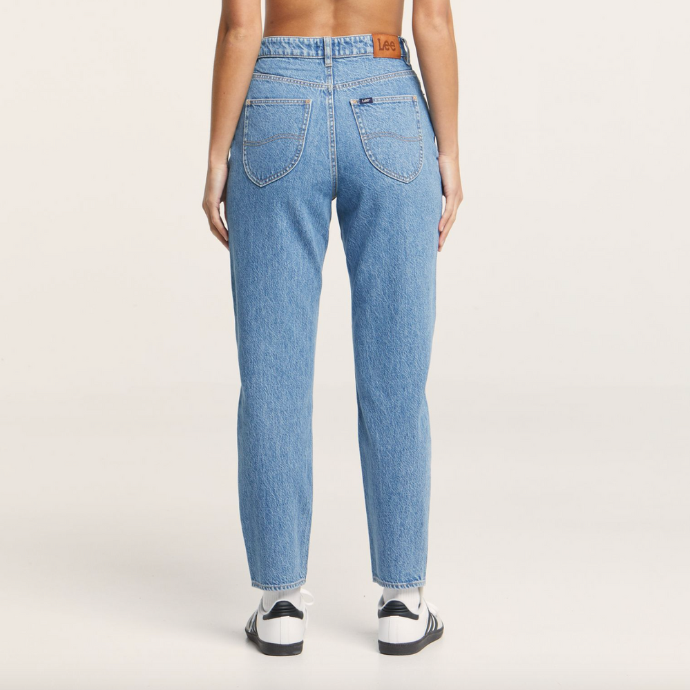 Lee Jeans 16 Medium Womens Plus Size White Denim Classic Fit Tapered Leg |  eBay